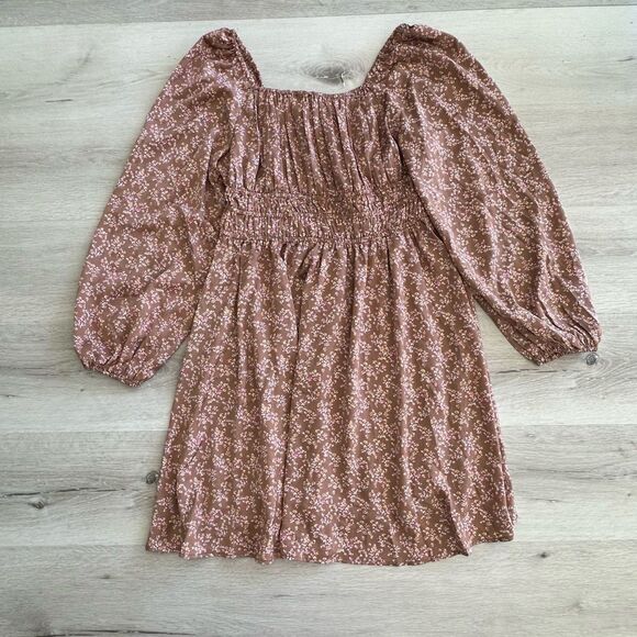 Skies Are Blue Floral Mini Dress Desert Taupe M NWT - Picture 7 of 7